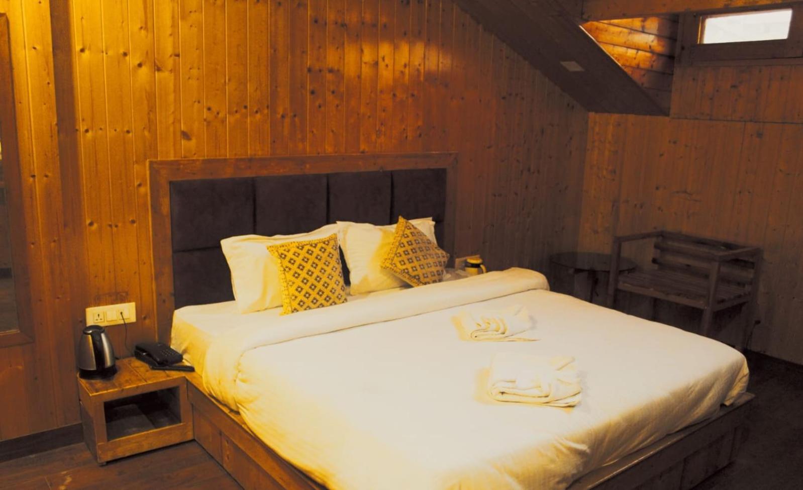 Hotel White Cloud Banikhet Екстер'єр фото